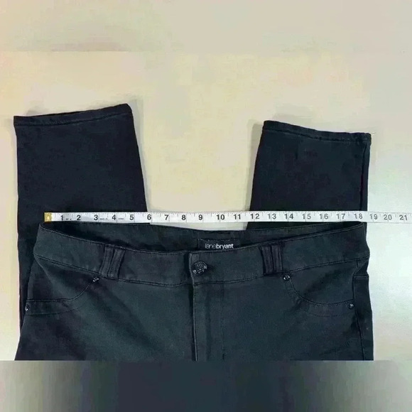Lane Bryant Black Jegging Zip Front Ankle Pants Stretch Straight Leg Women’s 18 - Picture 3 of 13